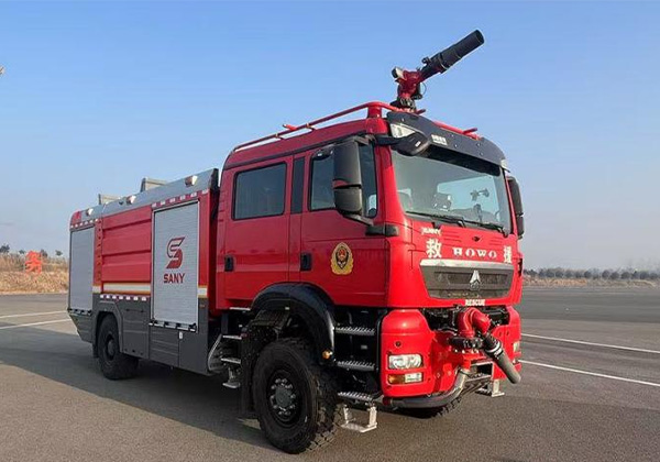 機(jī)場(chǎng)消防車
