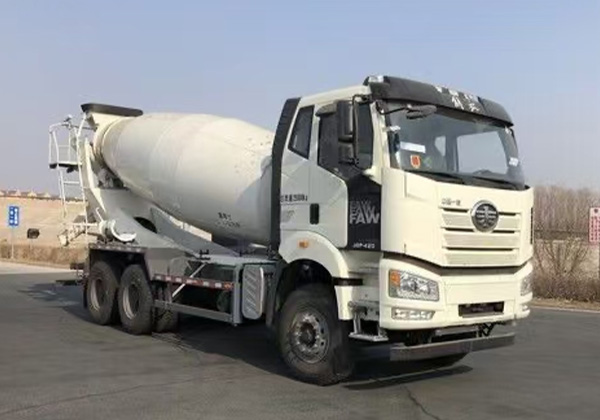 攪拌運輸車